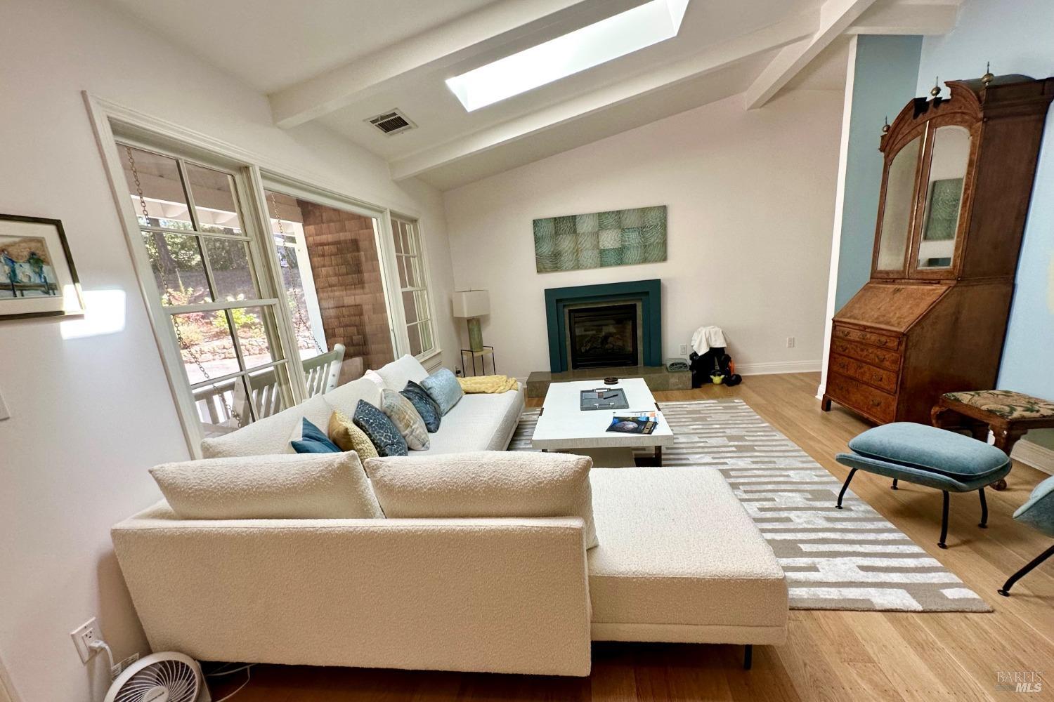 Detail Gallery Image 4 of 24 For Address Is Not Disclosed, Angwin,  CA 94508 - 3 Beds | 2 Baths