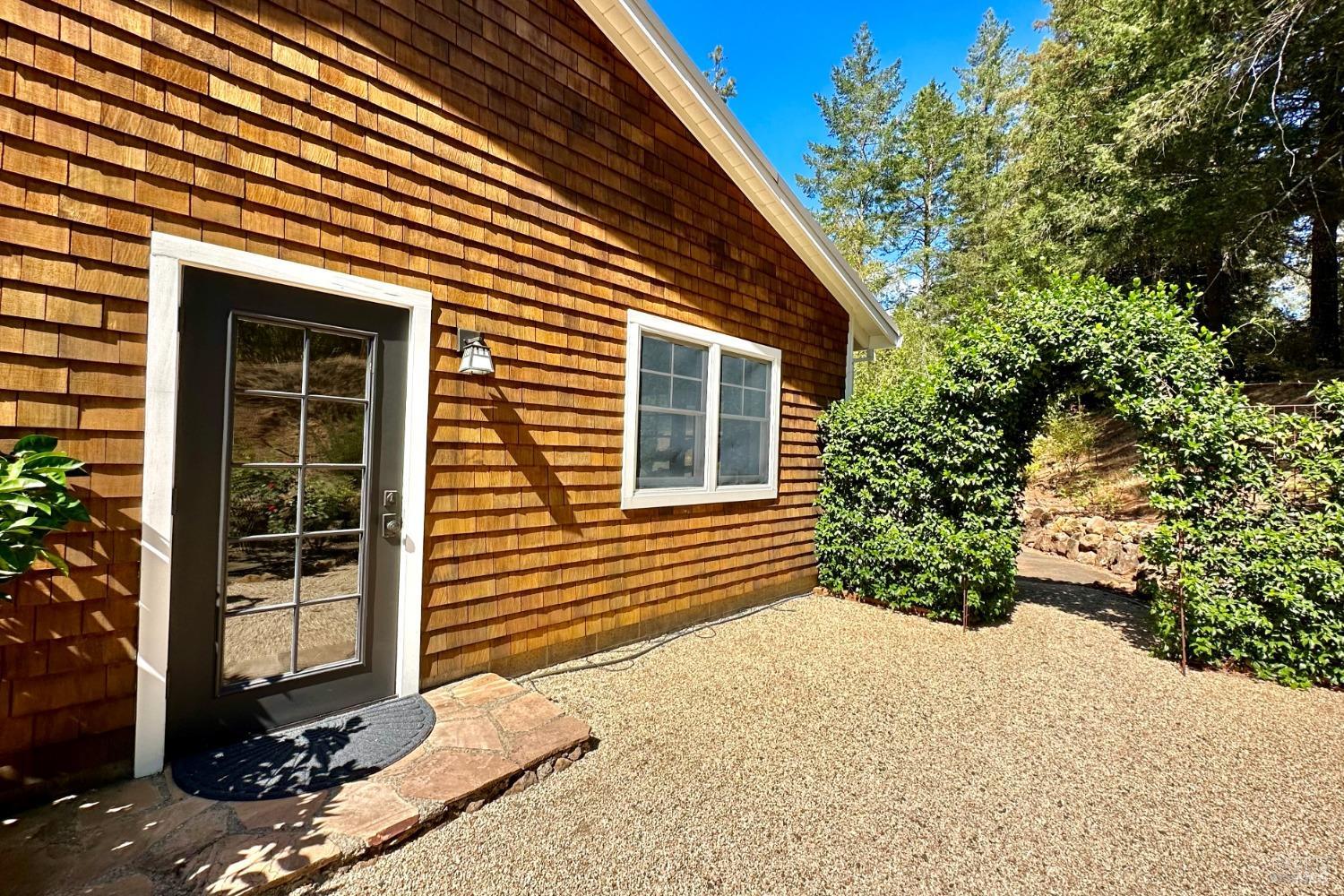 Detail Gallery Image 22 of 24 For Address Is Not Disclosed, Angwin,  CA 94508 - 3 Beds | 2 Baths