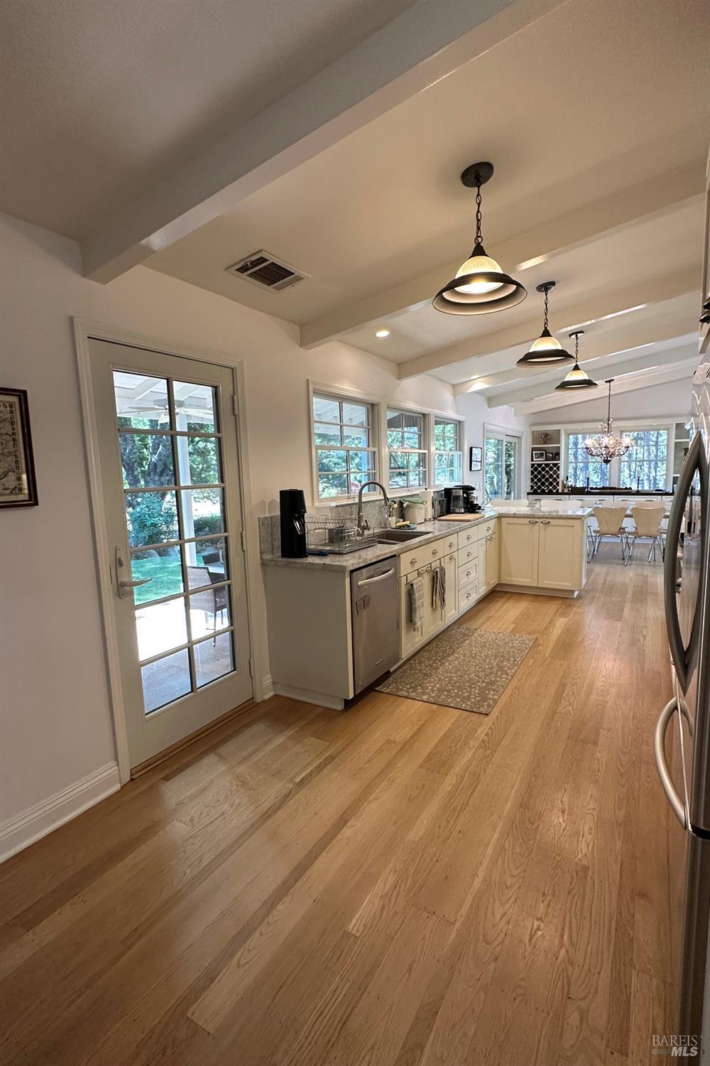 Detail Gallery Image 10 of 24 For Address Is Not Disclosed, Angwin,  CA 94508 - 3 Beds | 2 Baths