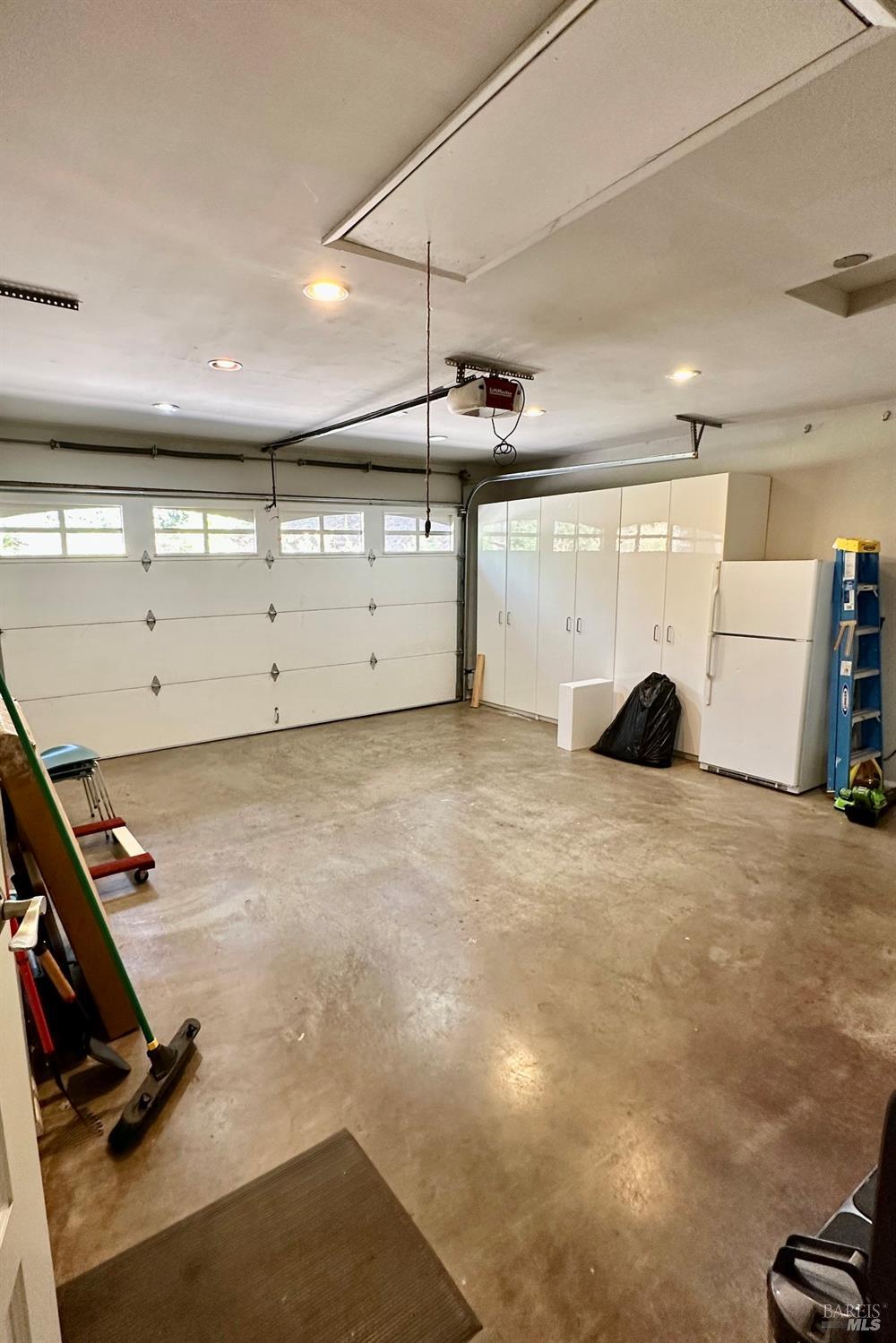 Detail Gallery Image 7 of 24 For Address Is Not Disclosed, Angwin,  CA 94508 - 3 Beds | 2 Baths