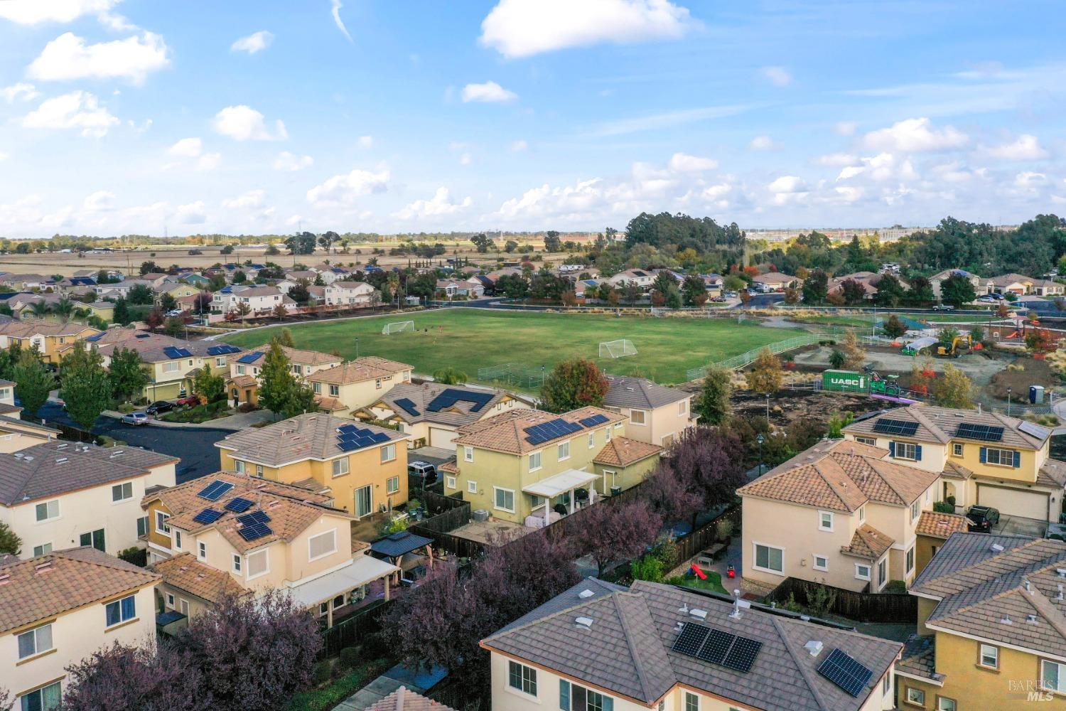 Detail Gallery Image 31 of 36 For 681 Del Mar Cir, Vacaville,  CA 95688 - 3 Beds | 2 Baths