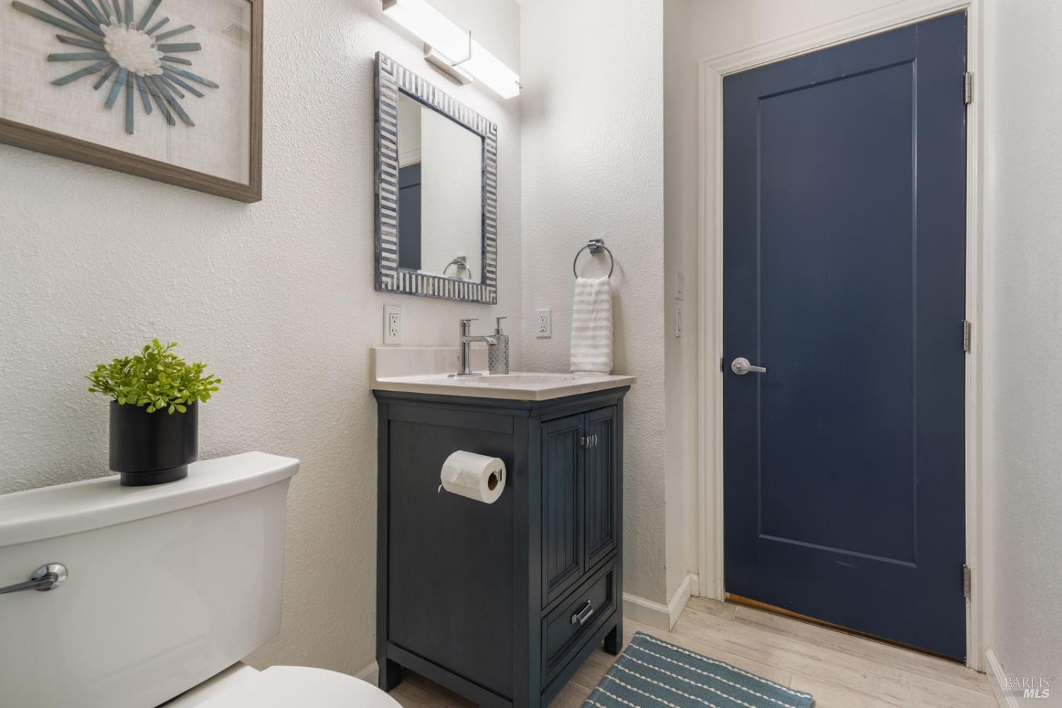 Detail Gallery Image 33 of 46 For 548 Sutter St, Petaluma,  CA 94954 - 3 Beds | 2 Baths