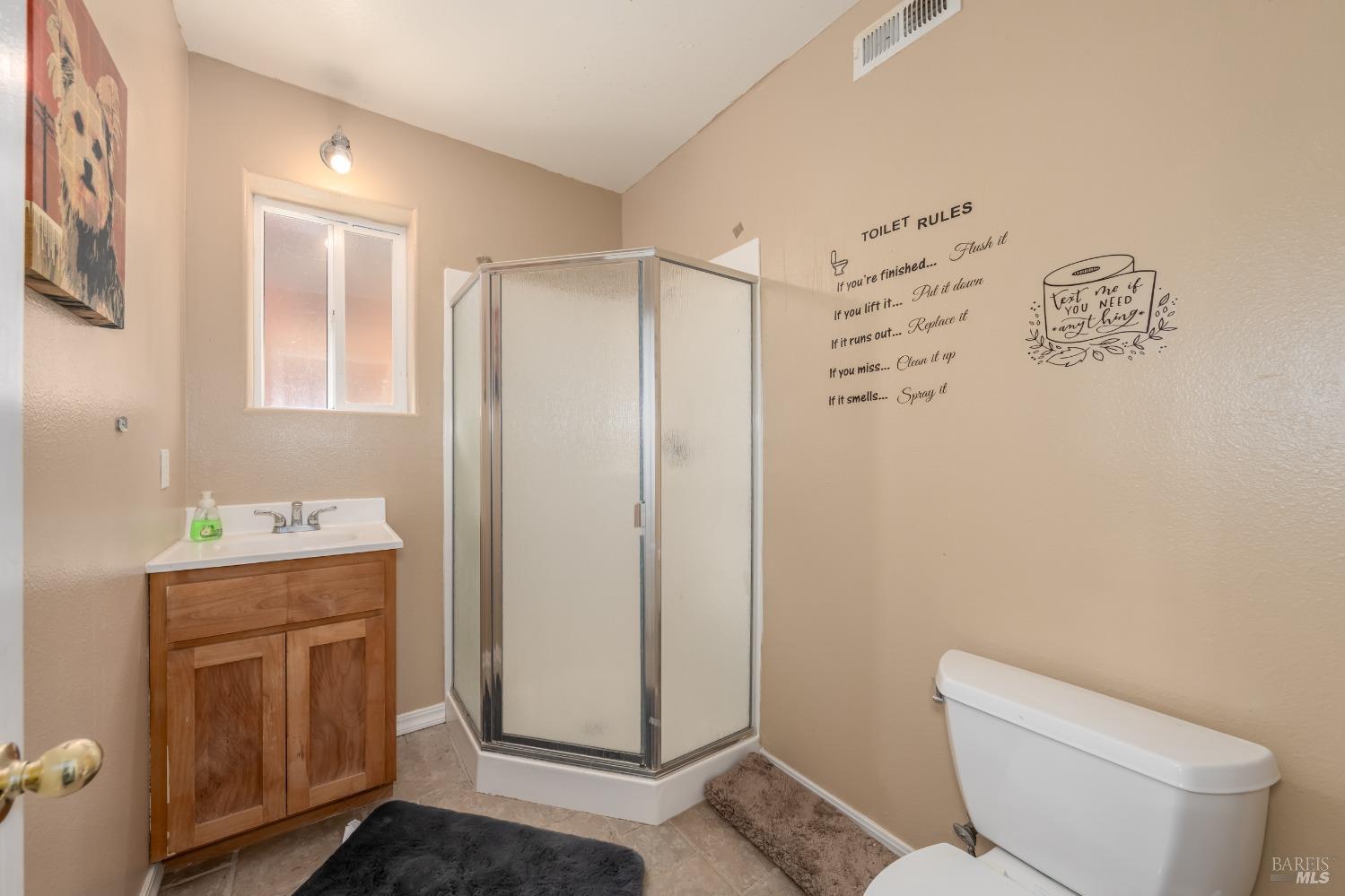 Detail Gallery Image 10 of 37 For 330 20th St, Lakeport,  CA 95453 - 3 Beds | 2 Baths