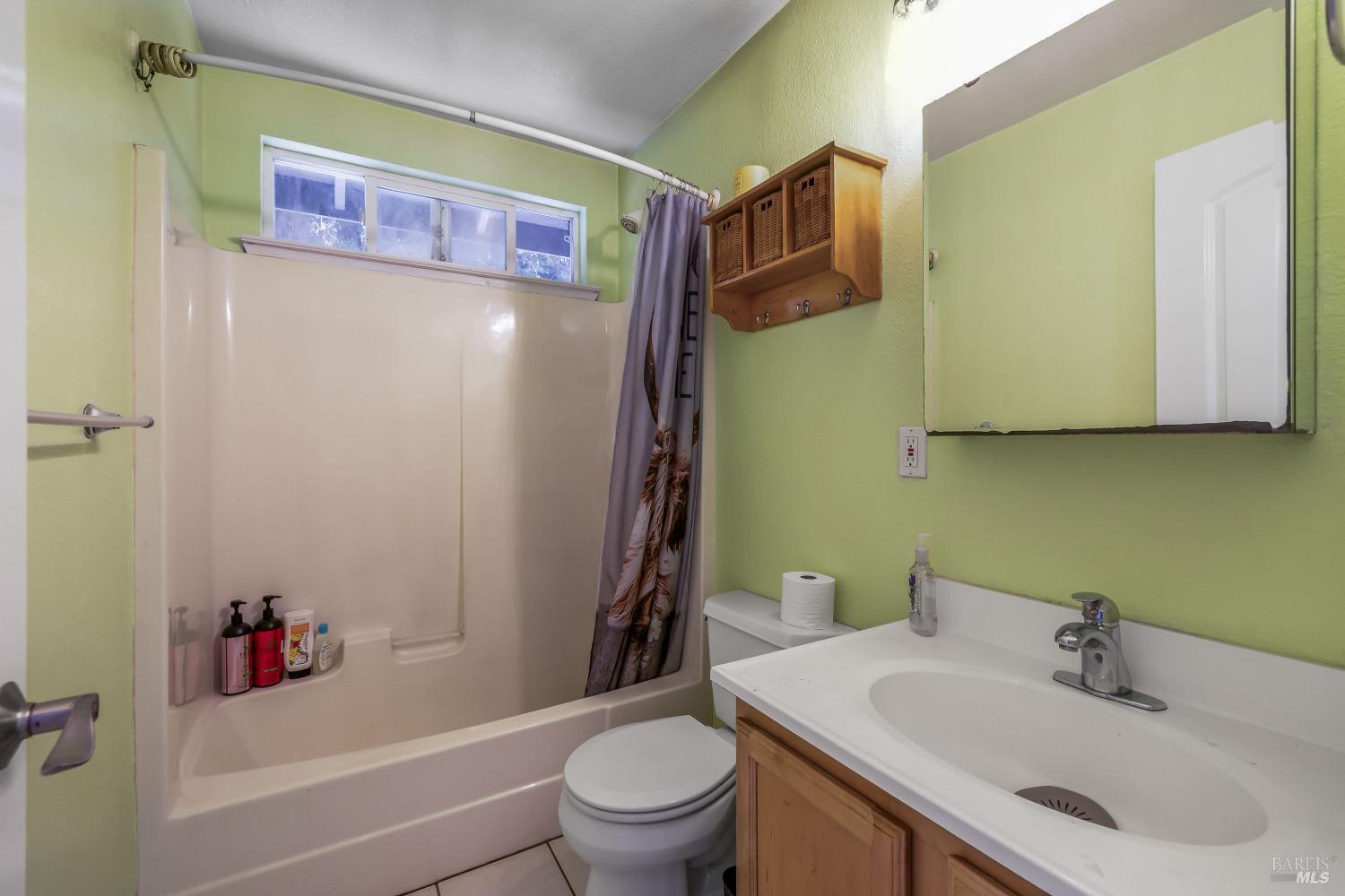 Detail Gallery Image 15 of 28 For 31780 Highway 20 Hwy, Fort Bragg,  CA 95437 - 3 Beds | 2/1 Baths