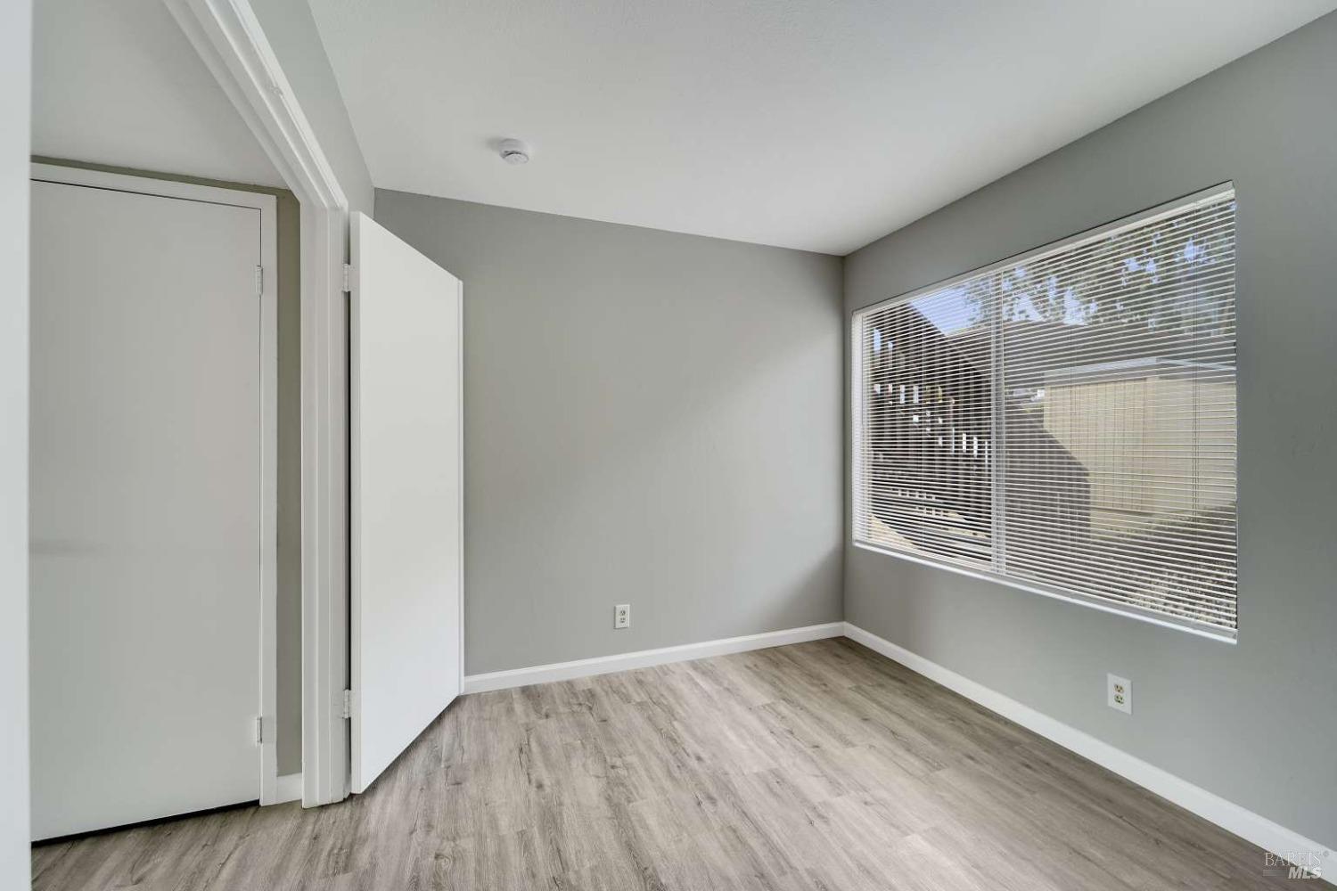 Detail Gallery Image 10 of 18 For 355 Parkview Ter #1,  Vallejo,  CA 94589 - 2 Beds | 1 Baths