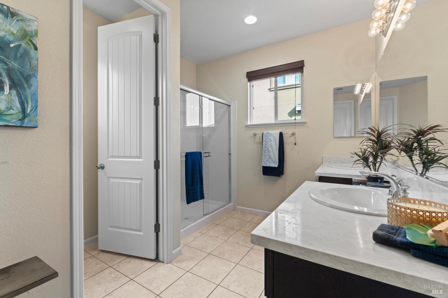 Detail Gallery Image 20 of 36 For 681 Del Mar Cir, Vacaville,  CA 95688 - 3 Beds | 2 Baths