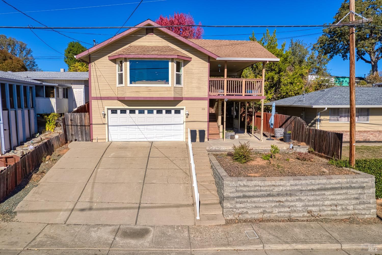 Detail Gallery Image 1 of 37 For 330 20th St, Lakeport,  CA 95453 - 3 Beds | 2 Baths