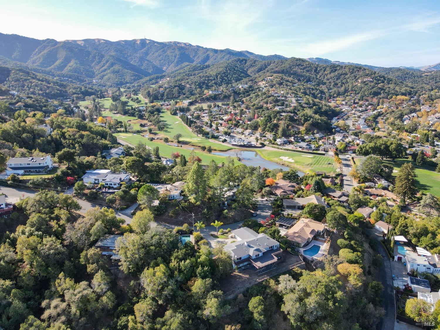 Detail Gallery Image 1 of 37 For 11 Winged Foot Dr, Novato,  CA 94949 - 4 Beds | 3 Baths