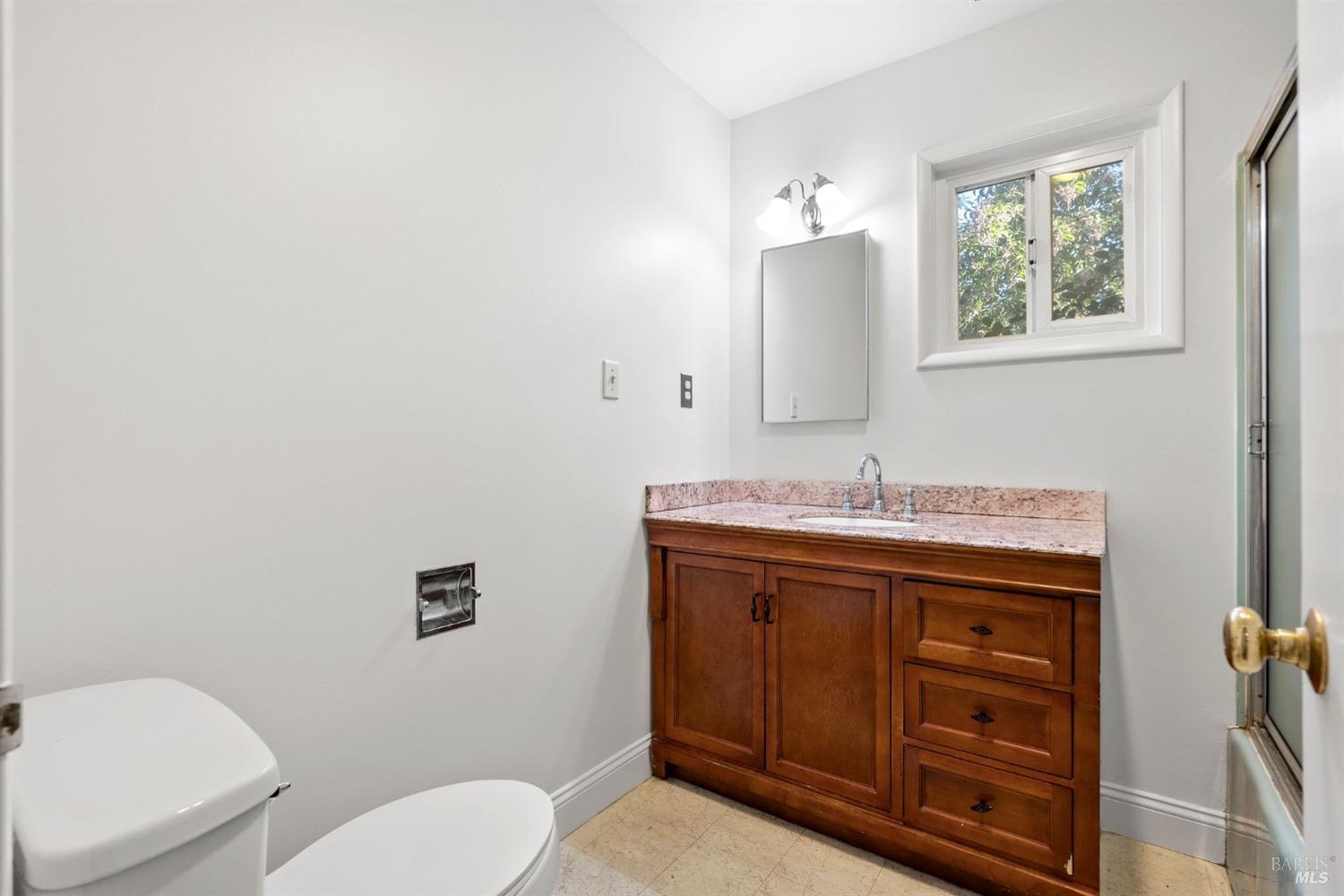 Detail Gallery Image 27 of 41 For 320 Greene St, Kenwood,  CA 95452 - 3 Beds | 2 Baths