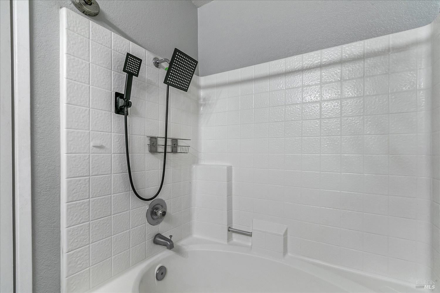 Detail Gallery Image 28 of 30 For 266 Bridgewater Cir, Suisun City,  CA 94585 - 2 Beds | 2 Baths