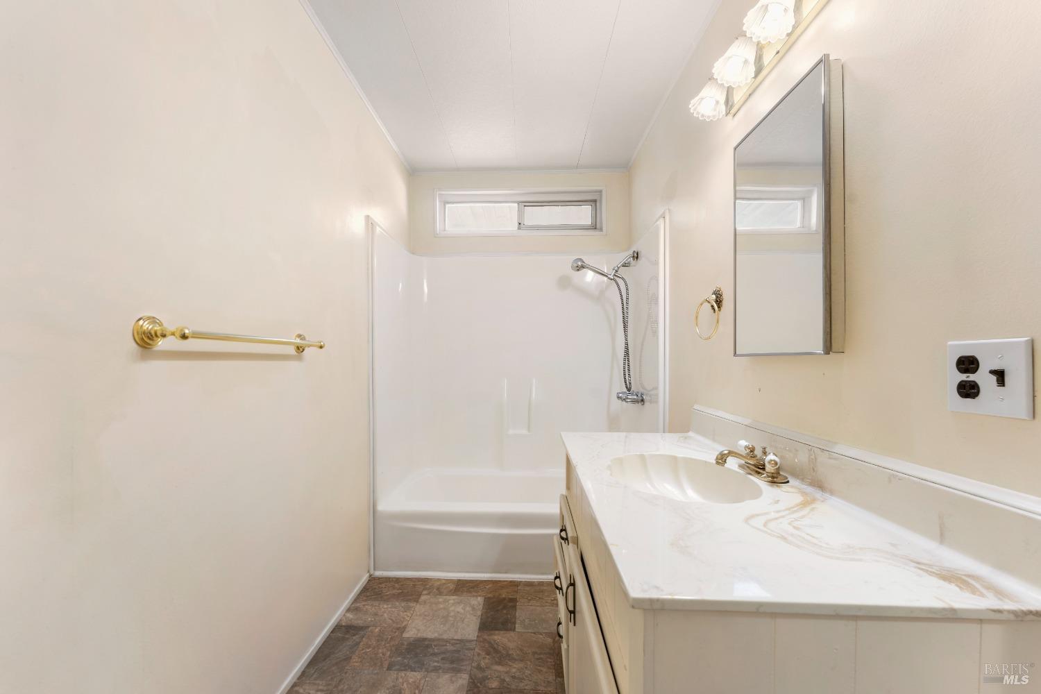 Detail Gallery Image 54 of 68 For 300 E H St #163,  Benicia,  CA 94510 - 3 Beds | 2 Baths