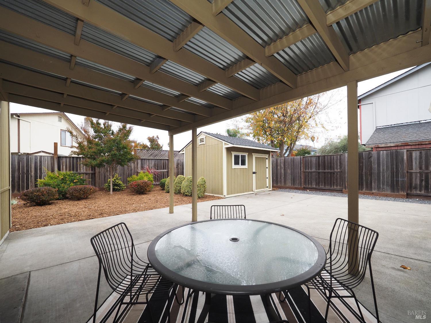 Detail Gallery Image 25 of 30 For 6030 Elsa Ave, Rohnert Park,  CA 94928 - 4 Beds | 2 Baths