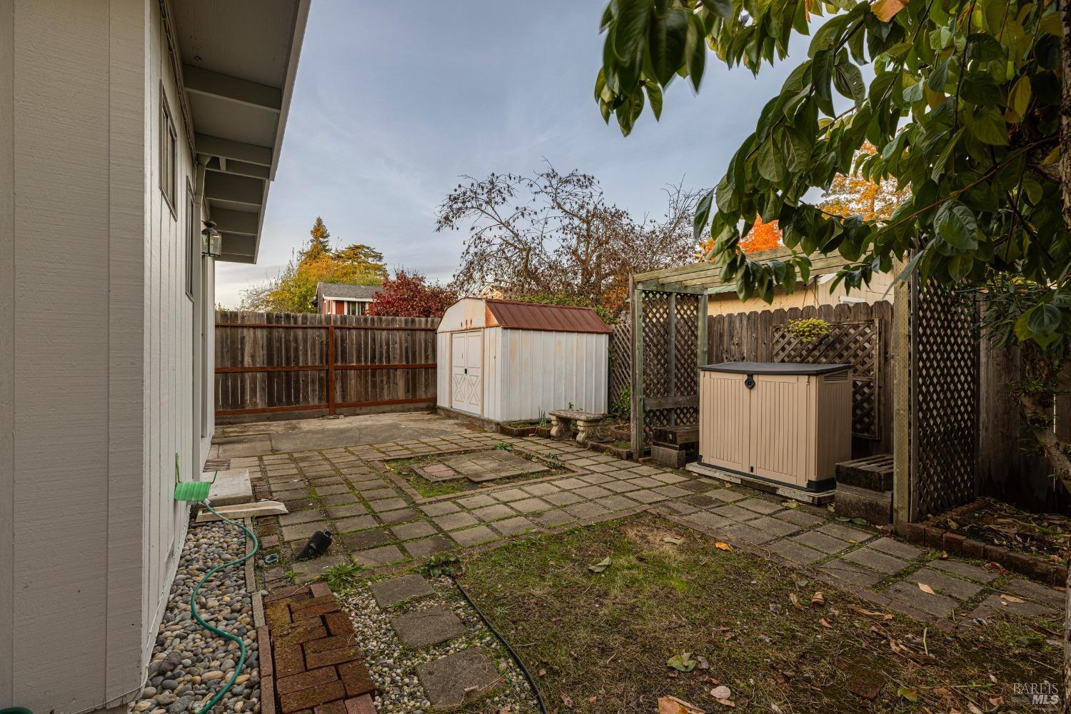 Detail Gallery Image 27 of 32 For 2123 Montgomery Dr, Santa Rosa,  CA 95405 - 5 Beds | 2 Baths