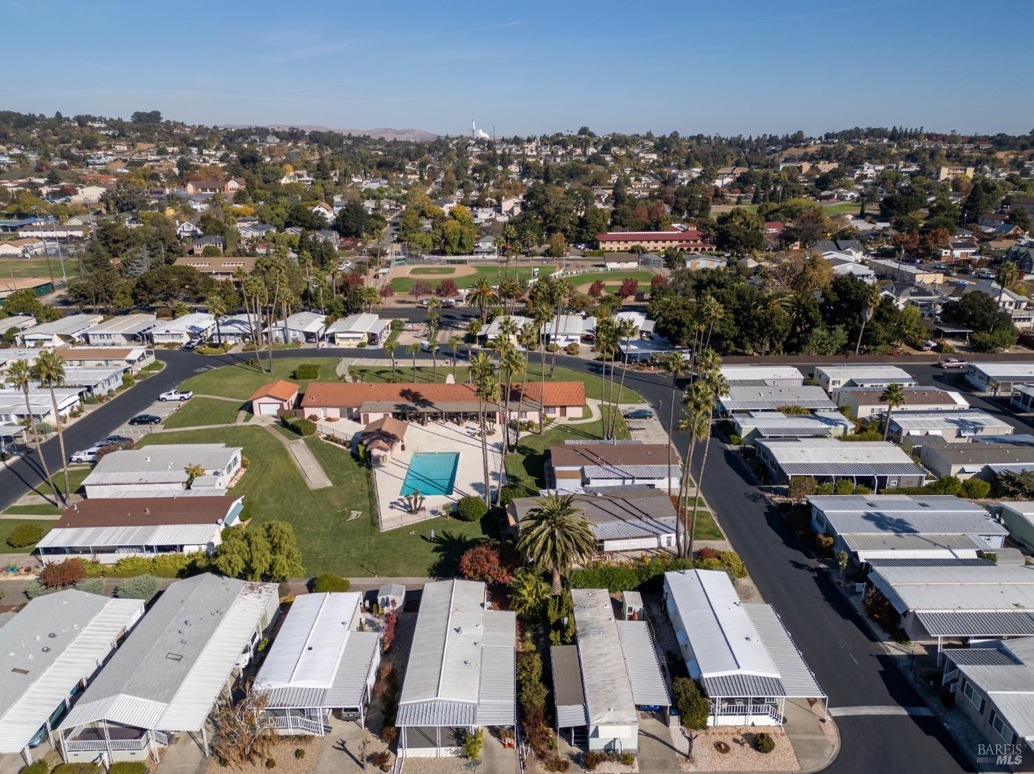 Detail Gallery Image 66 of 68 For 300 E H St #163,  Benicia,  CA 94510 - 3 Beds | 2 Baths