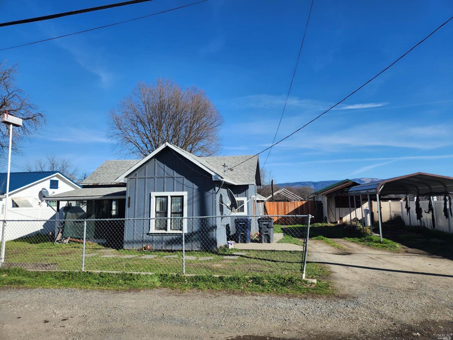 Detail Gallery Image 2 of 6 For 76225 Covelo Rd, Covelo,  CA 95428 - 3 Beds | 2 Baths