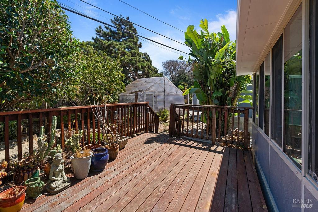 Detail Gallery Image 31 of 39 For 230 La Brea St, Vallejo,  CA 94591 - 3 Beds | 2 Baths