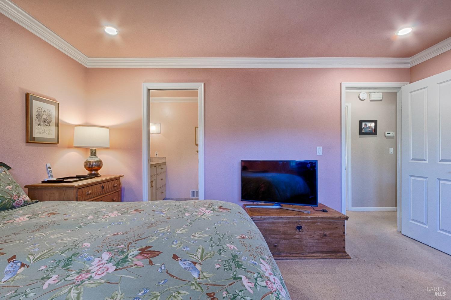 Detail Gallery Image 19 of 38 For 8916 Oakmont Dr, Santa Rosa,  CA 95409 - 2 Beds | 2 Baths