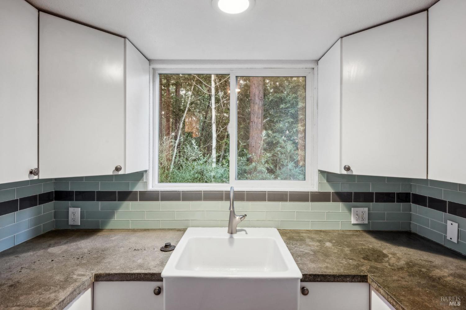 Detail Gallery Image 23 of 34 For 17506 Summit Ave, Guerneville,  CA 95446 - – Beds | – Baths