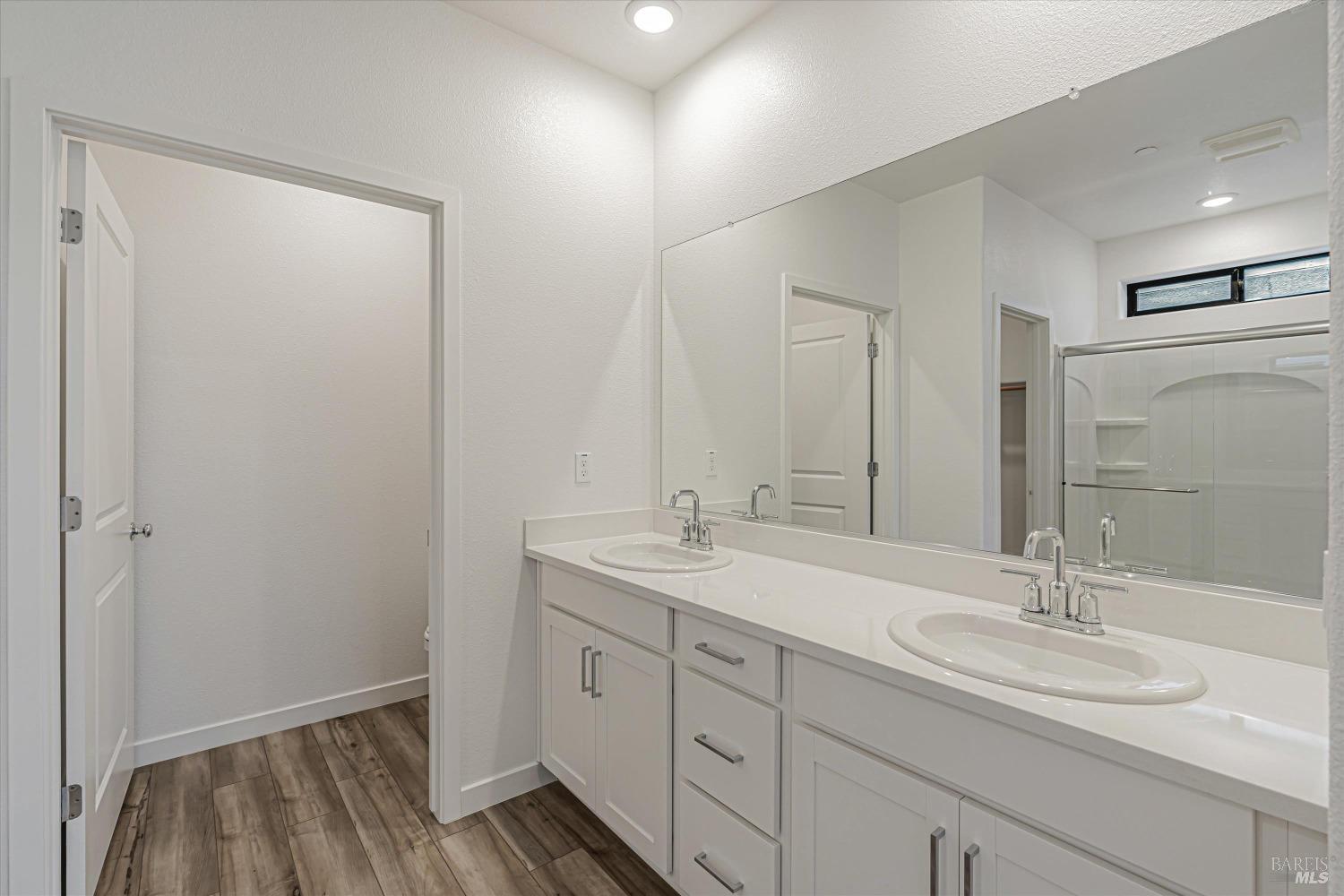 Detail Gallery Image 14 of 20 For 1578 Waterside Ln, Rohnert Park,  CA 94928 - 3 Beds | 2 Baths