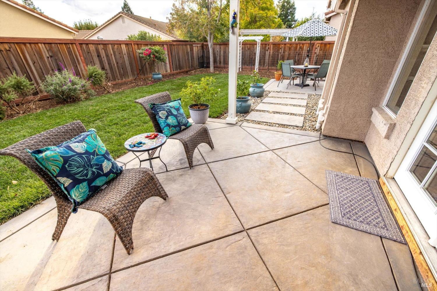 Detail Gallery Image 36 of 43 For 4054 Shaker Run Cir, Fairfield,  CA 94533 - 3 Beds | 2 Baths