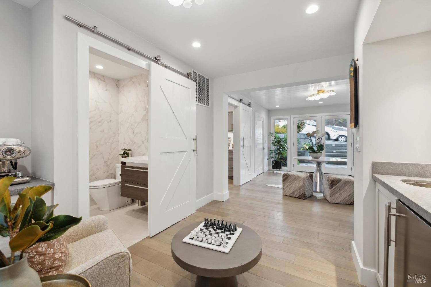 Detail Gallery Image 54 of 81 For 35 Bernard St, Mill Valley,  CA 94941 - 5 Beds | 3/1 Baths