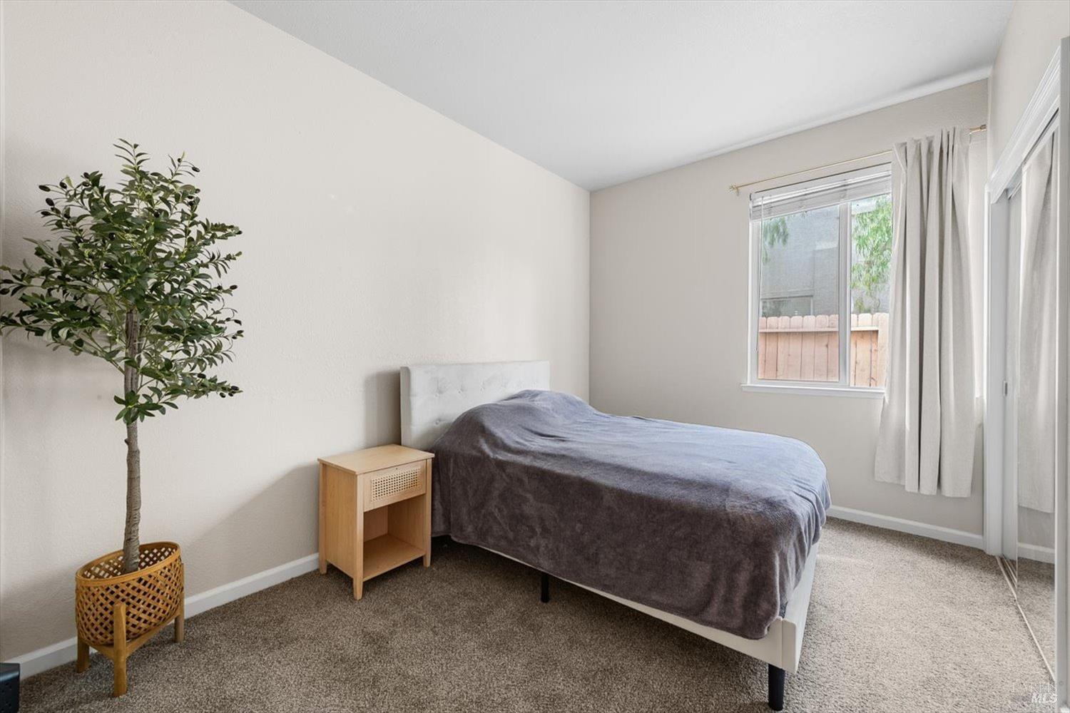 Detail Gallery Image 26 of 46 For 643 Edenderry Dr, Vacaville,  CA 95688 - 4 Beds | 2 Baths