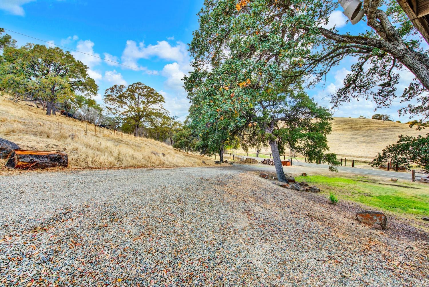 Detail Gallery Image 24 of 99 For 8226 Olive School Ln, Winters,  CA 95694 - 3 Beds | 2/1 Baths