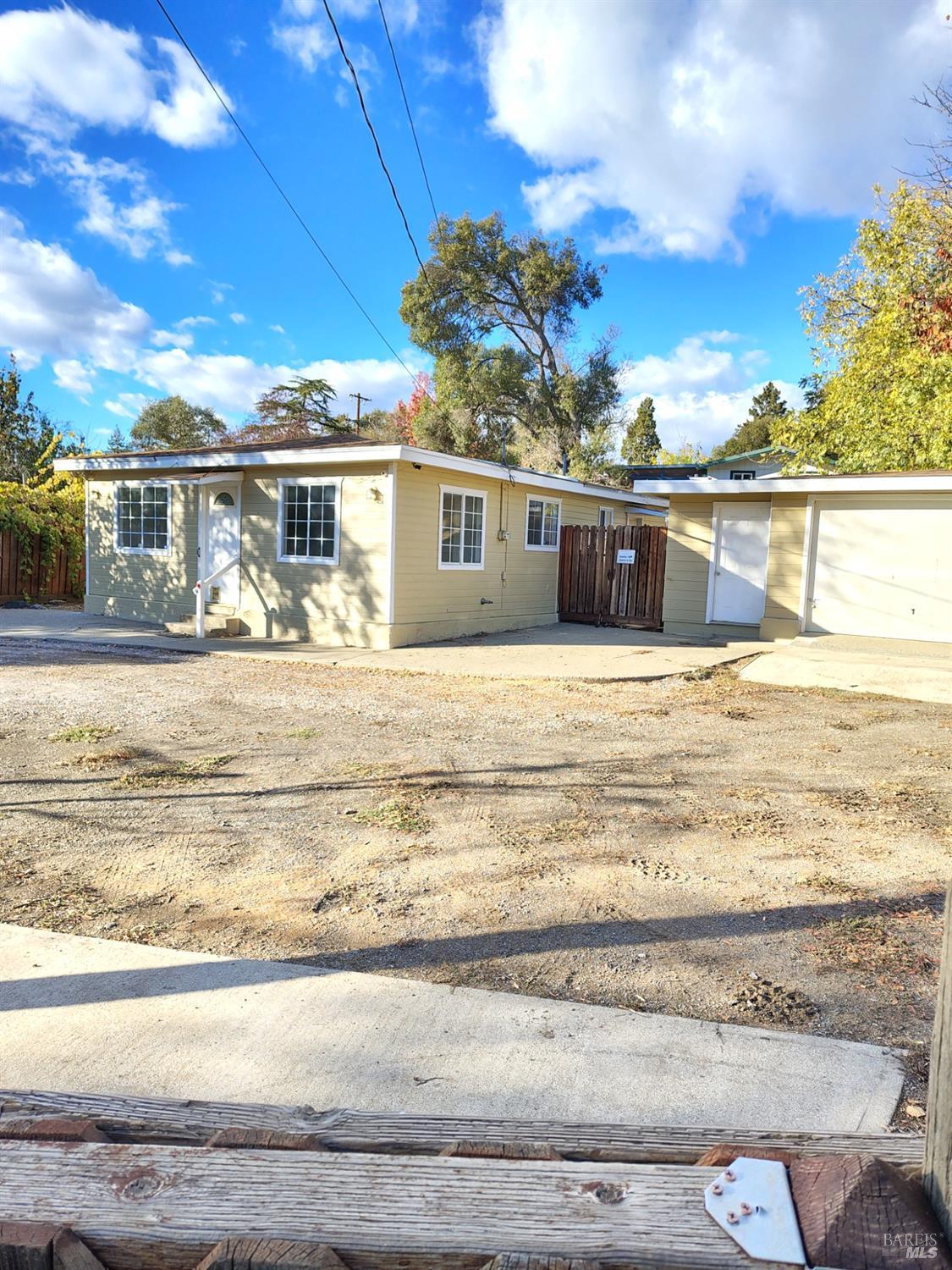 Detail Gallery Image 1 of 27 For 14066 Lupoyoma St, Clearlake,  CA 95422 - 3 Beds | 1 Baths