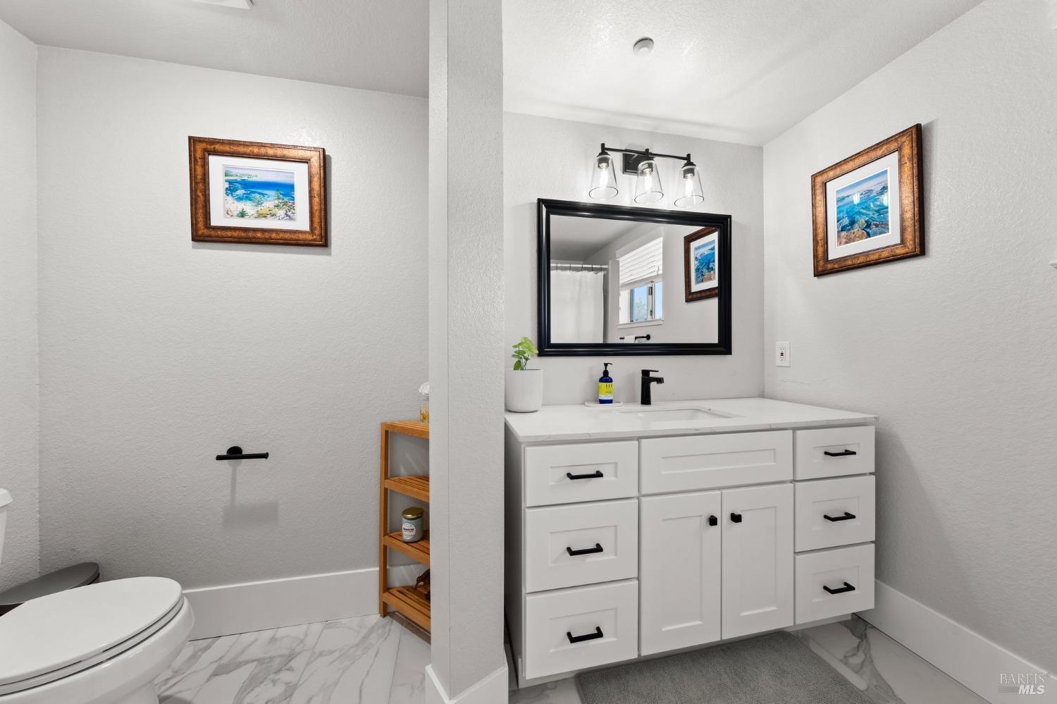 Detail Gallery Image 24 of 36 For 362 Columbia Cir, Benicia,  CA 94510 - 2 Beds | 2/1 Baths