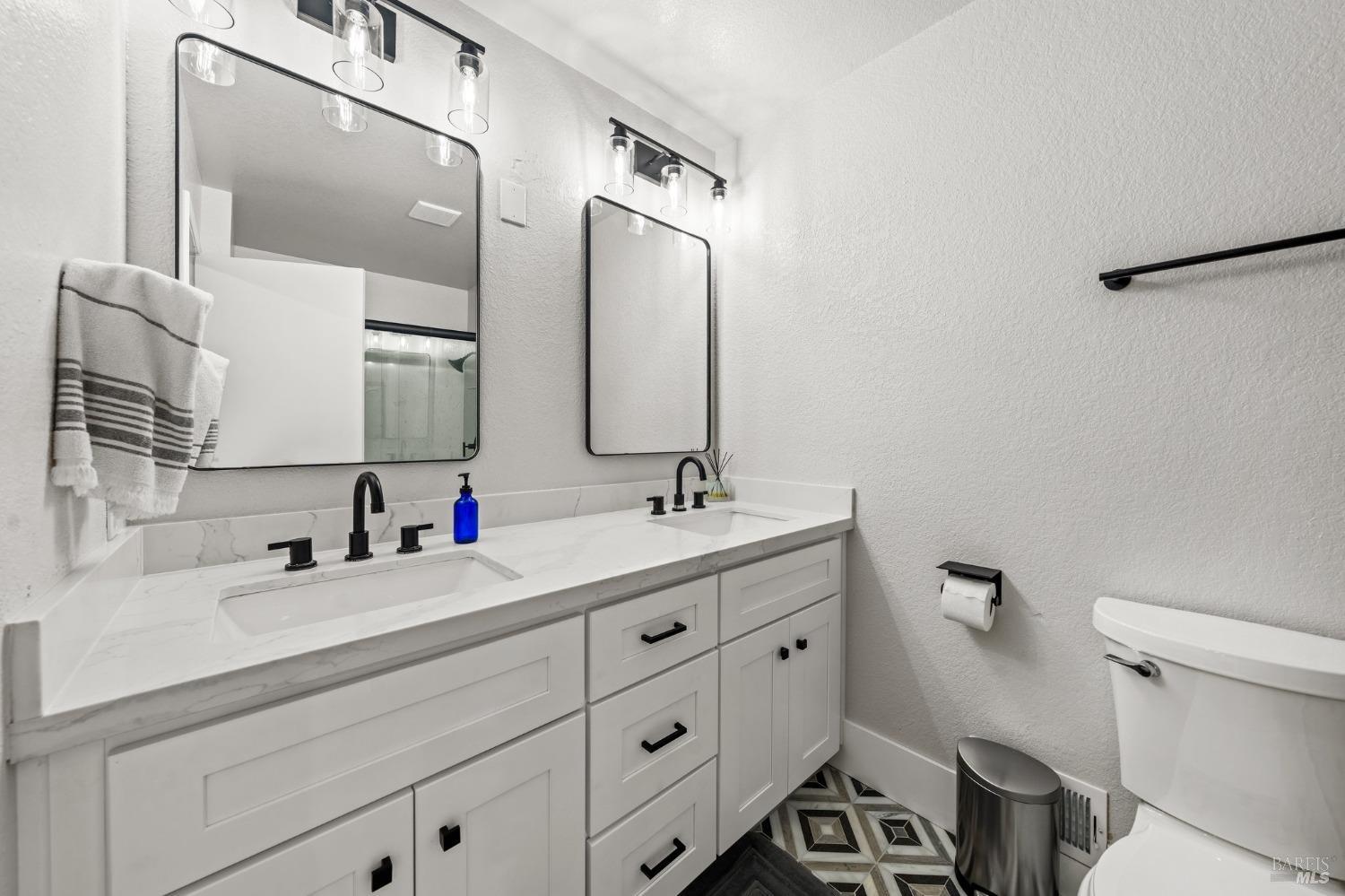 Detail Gallery Image 32 of 36 For 362 Columbia Cir, Benicia,  CA 94510 - 2 Beds | 2/1 Baths