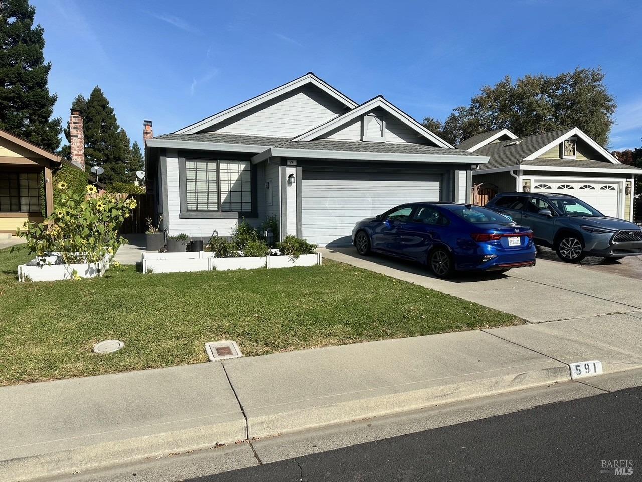 Detail Gallery Image 1 of 1 For 591 Eldridge Ave, Vacaville,  CA 95688 - 2 Beds | 2 Baths