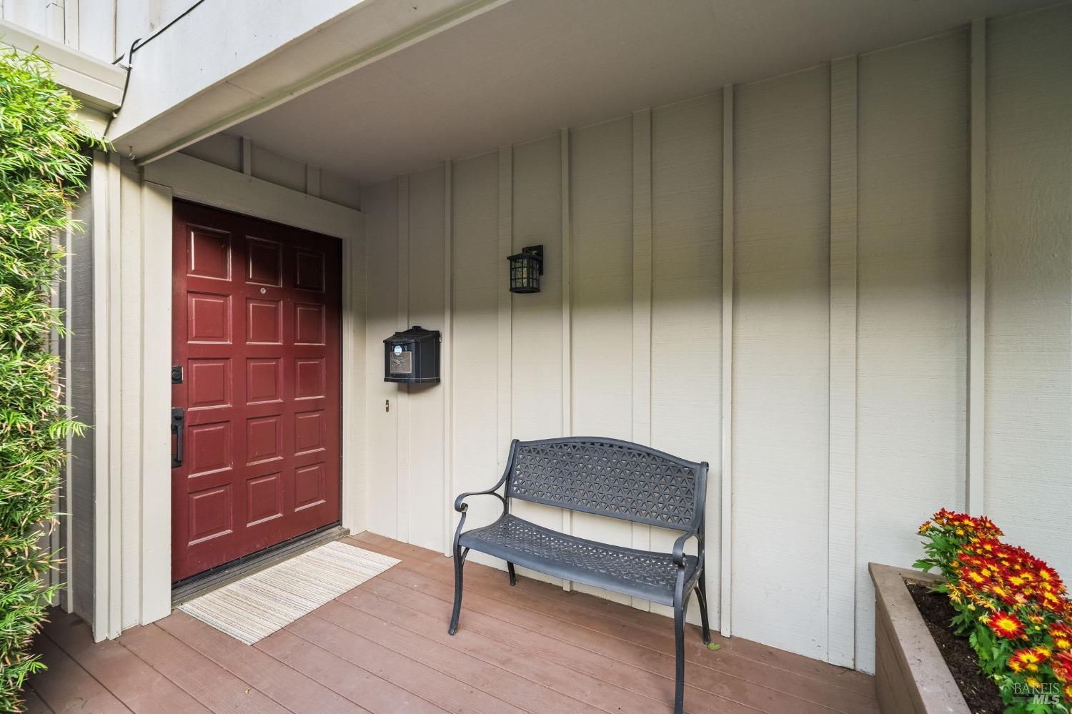 Detail Gallery Image 4 of 71 For 1549 E Foothill Dr, Santa Rosa,  CA 95404 - 4 Beds | 2/1 Baths