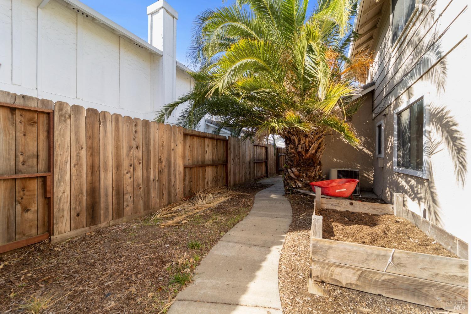 Detail Gallery Image 26 of 27 For 2965 Cascade Cir, Fairfield,  CA 94533 - 4 Beds | 3 Baths