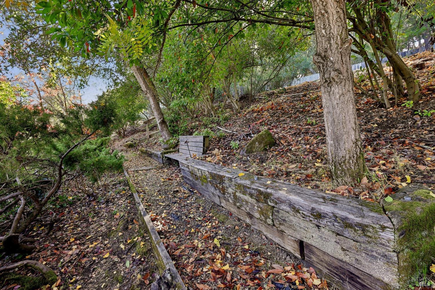 Detail Gallery Image 57 of 73 For 612 Tahos Rd, Orinda,  CA 94563 - 3 Beds | 2 Baths