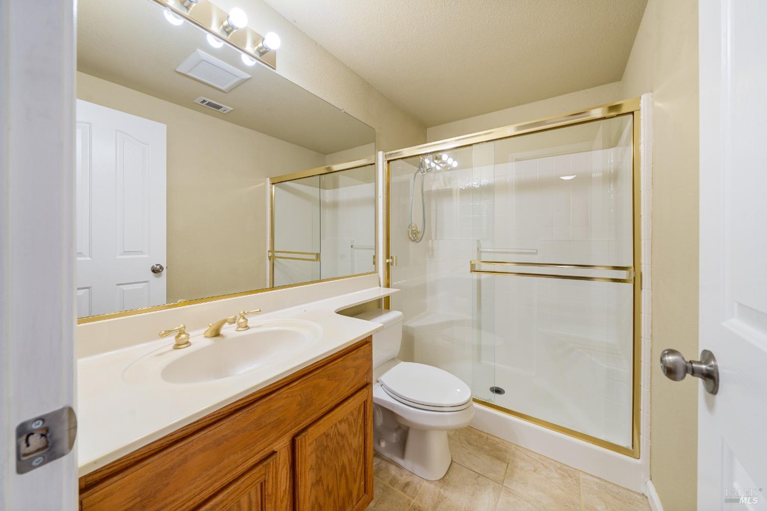 Detail Gallery Image 18 of 47 For 6257 Pebble Beach Dr, Vallejo,  CA 94591 - 3 Beds | 2/1 Baths