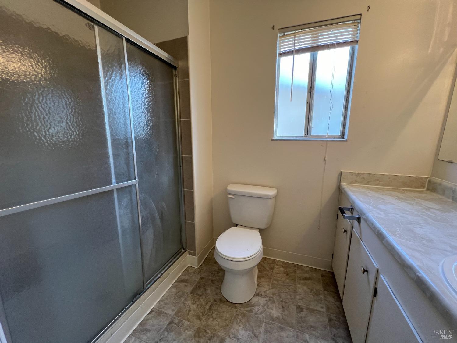 Detail Gallery Image 24 of 45 For 142 Mckinley Cir, Vacaville,  CA 95687 - 2 Beds | 2 Baths