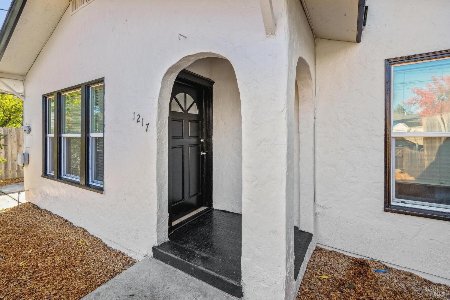 Detail Gallery Image 25 of 28 For 1217 Grand Ave, Santa Rosa,  CA 95404 - 2 Beds | 1 Baths