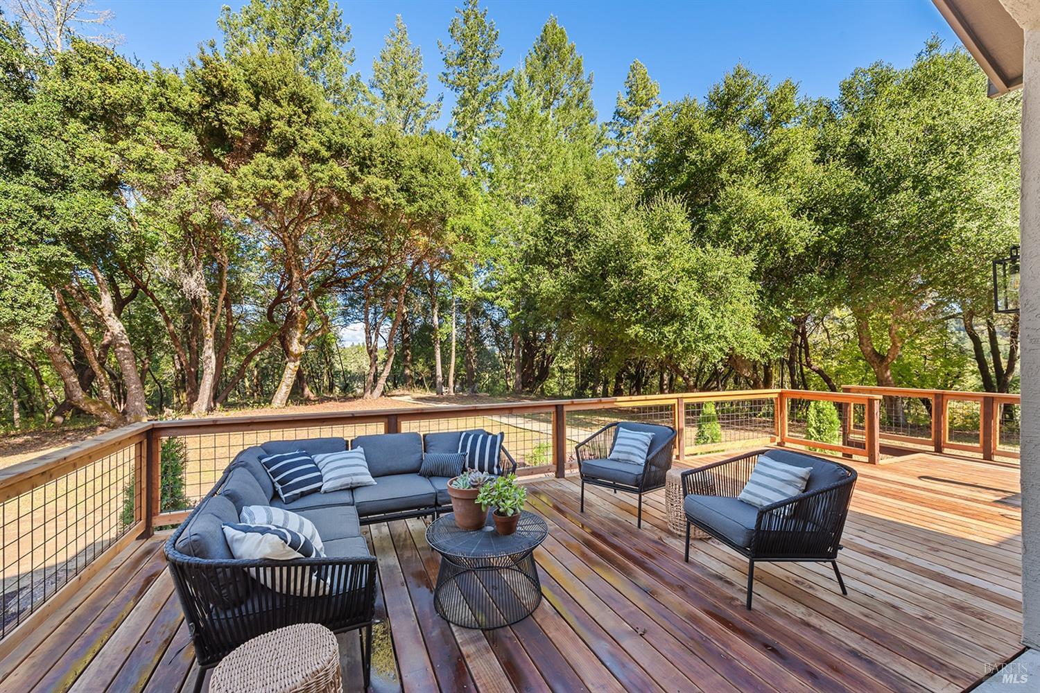 Detail Gallery Image 12 of 64 For 3550 Bones Rd, Sebastopol,  CA 95472 - 2 Beds | 2/1 Baths