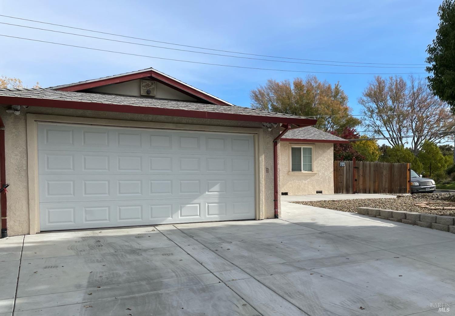 Detail Gallery Image 1 of 2 For 1299 Devonshire Dr, Vacaville,  CA 95687 - 3 Beds | 1 Baths