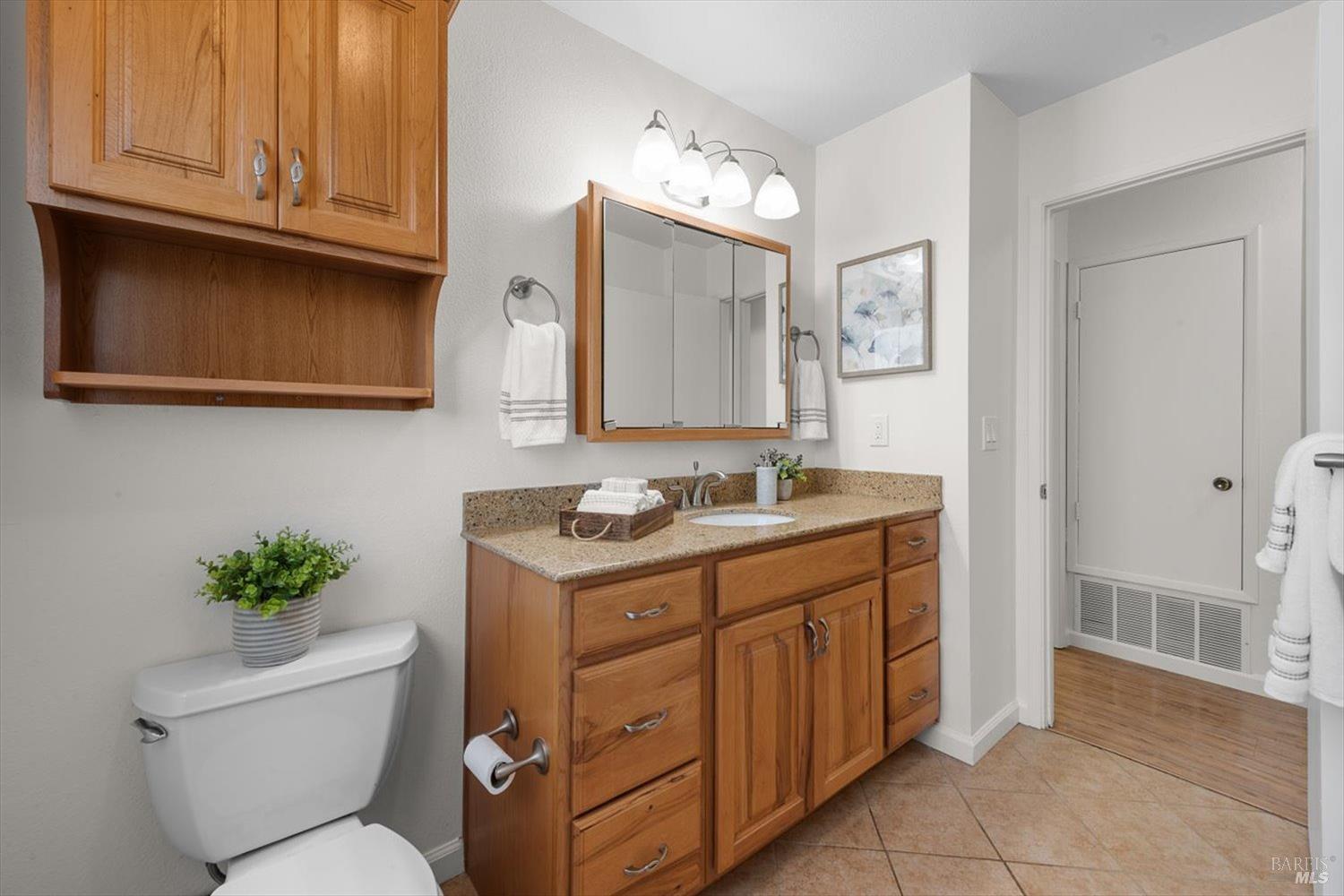 Detail Gallery Image 51 of 83 For 97 Newport Way, Suisun City,  CA 94585 - 4 Beds | 2 Baths