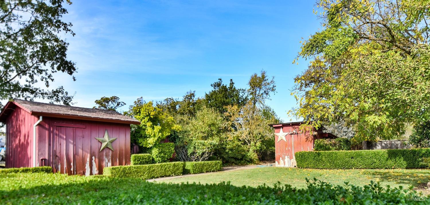 Detail Gallery Image 25 of 36 For 1440 Lovall Valley Rd, Sonoma,  CA 9476 - 2 Beds | 2 Baths