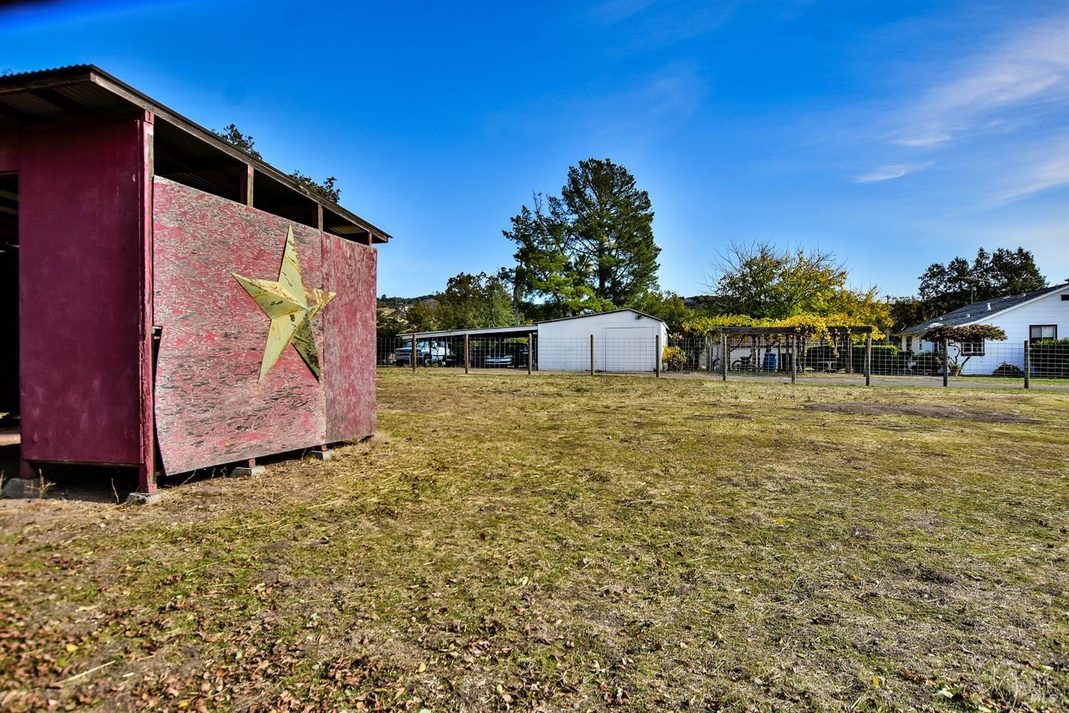 Detail Gallery Image 33 of 36 For 1440 Lovall Valley Rd, Sonoma,  CA 9476 - 2 Beds | 2 Baths