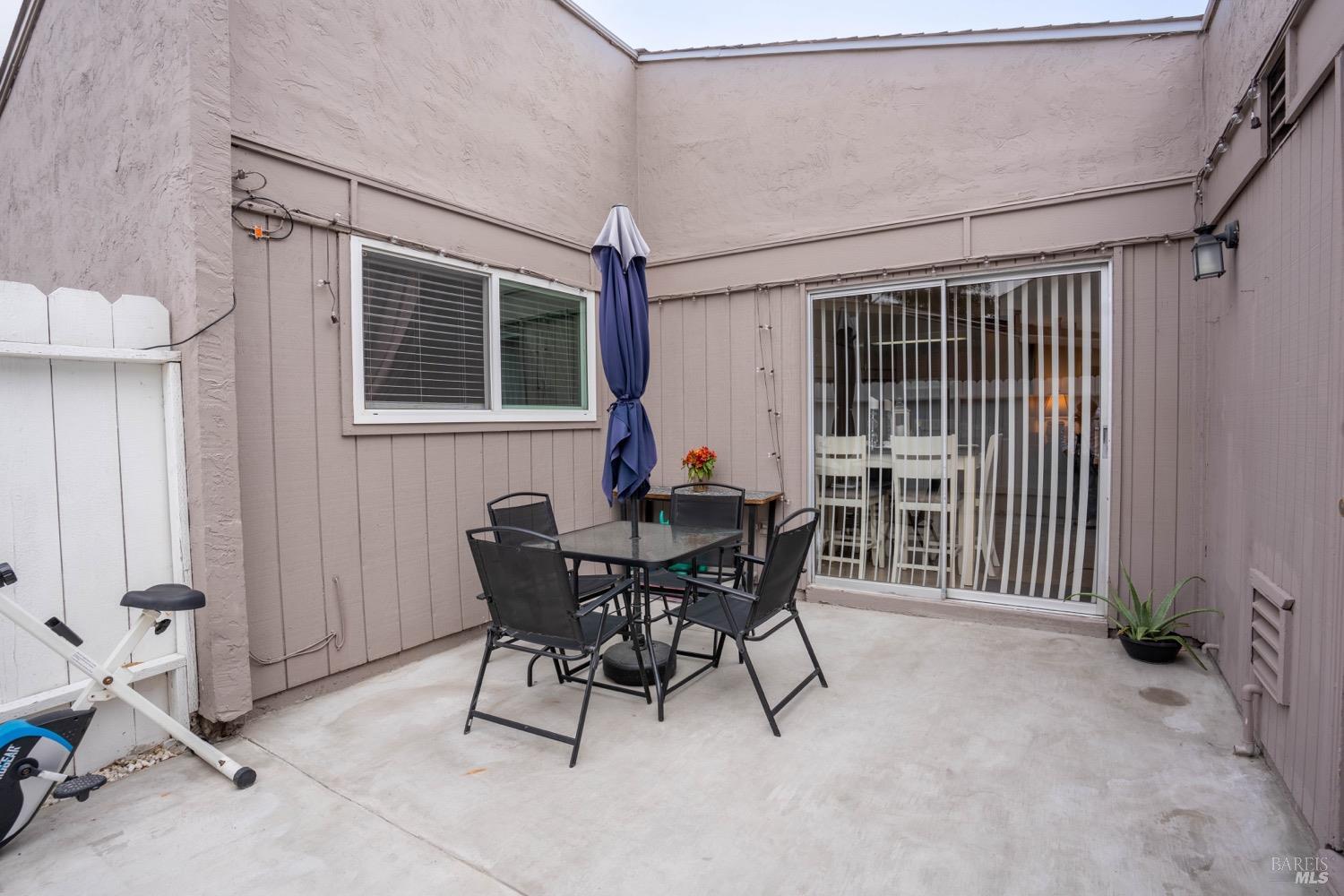 Detail Gallery Image 14 of 15 For 237 Del Loma Ct, Fairfield,  CA 94533 - 2 Beds | 1 Baths