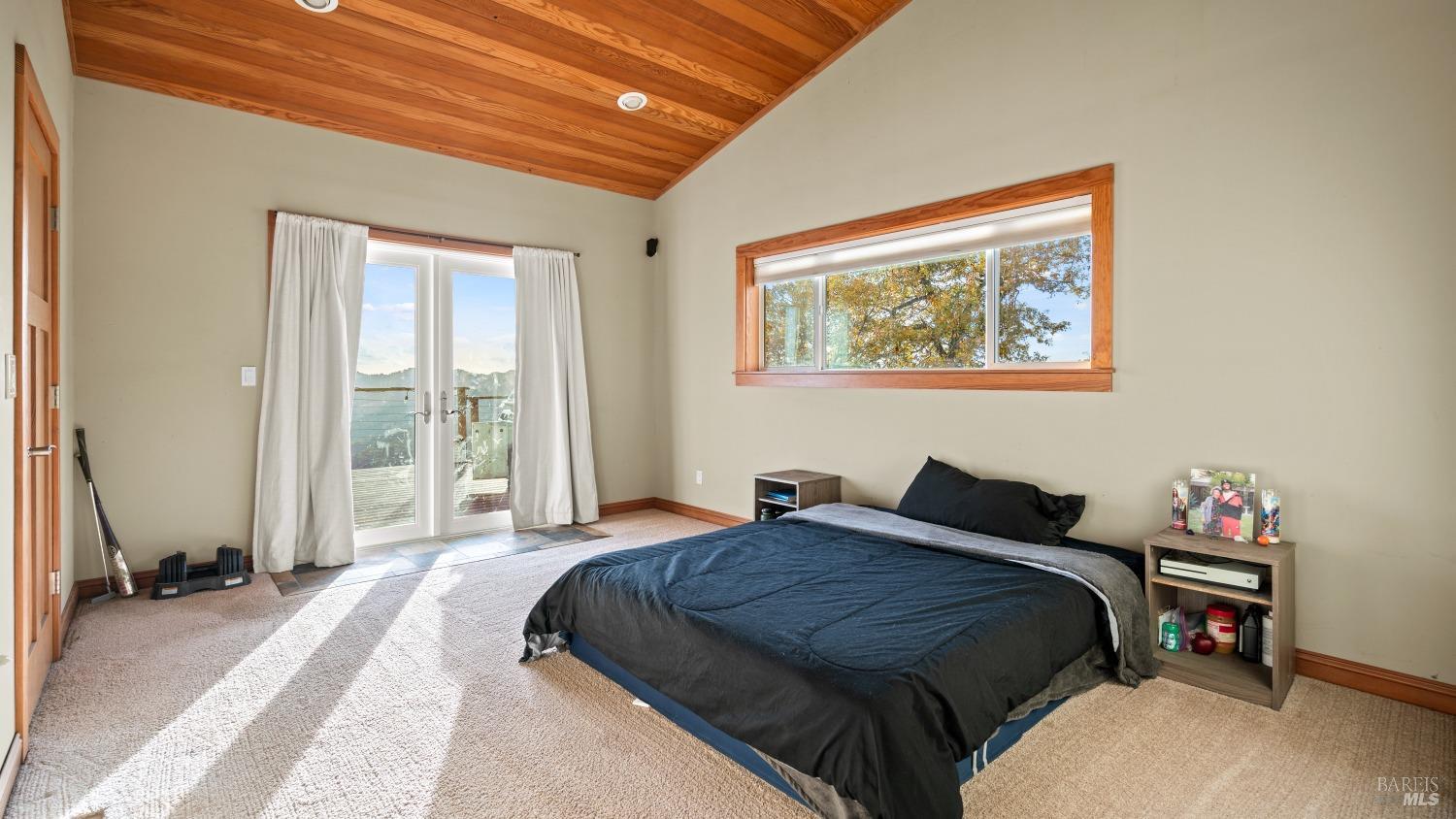 Detail Gallery Image 14 of 53 For 3500 Goat Rock Rd, Ukiah,  CA 95482 - 2 Beds | 2 Baths