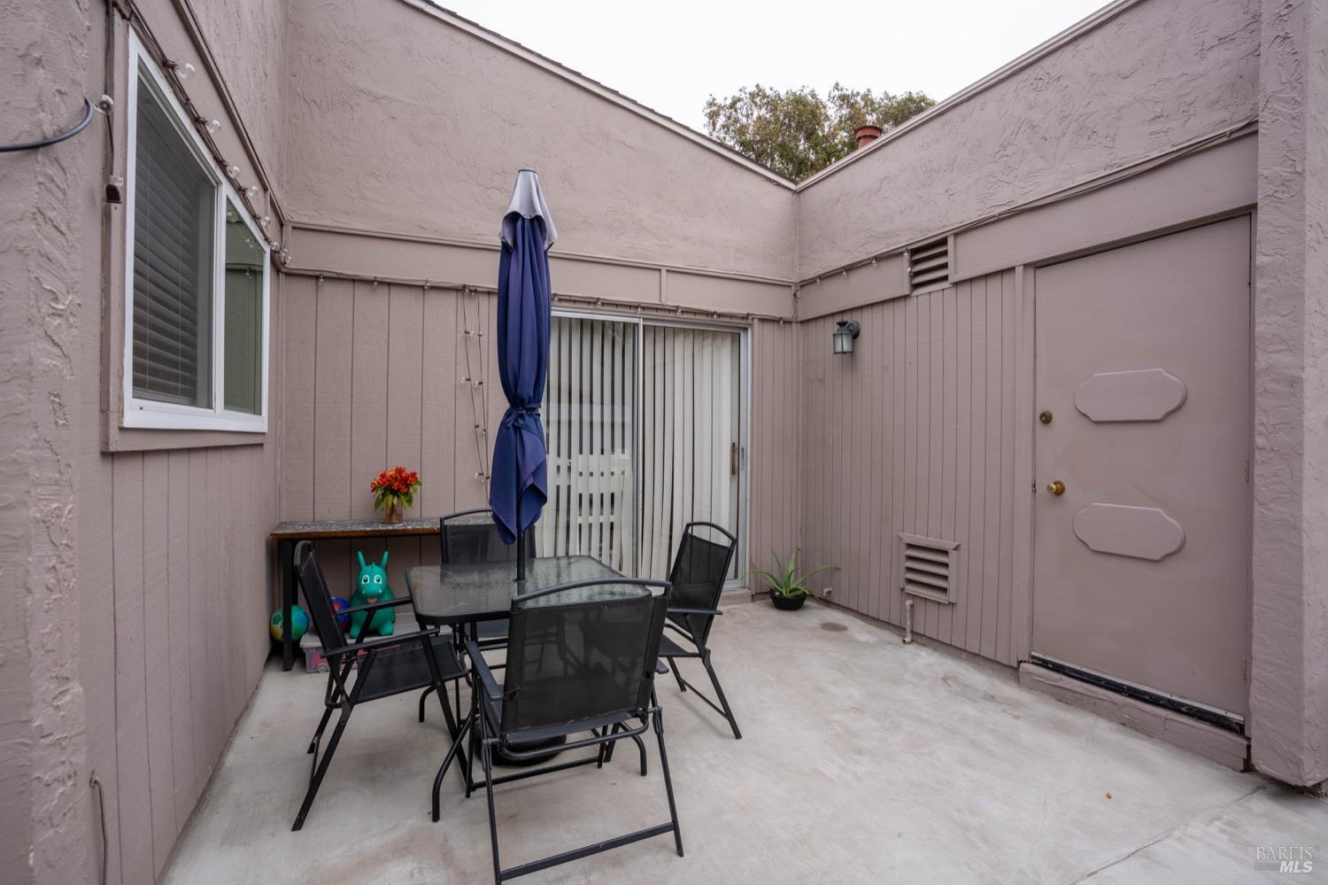 Detail Gallery Image 15 of 15 For 237 Del Loma Ct, Fairfield,  CA 94533 - 2 Beds | 1 Baths