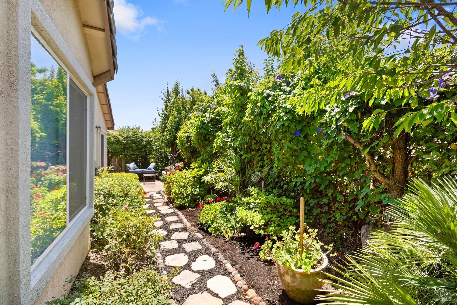 Detail Gallery Image 35 of 46 For 270 Rivercliff Dr, Rio Vista,  CA 94571 - 2 Beds | 2 Baths