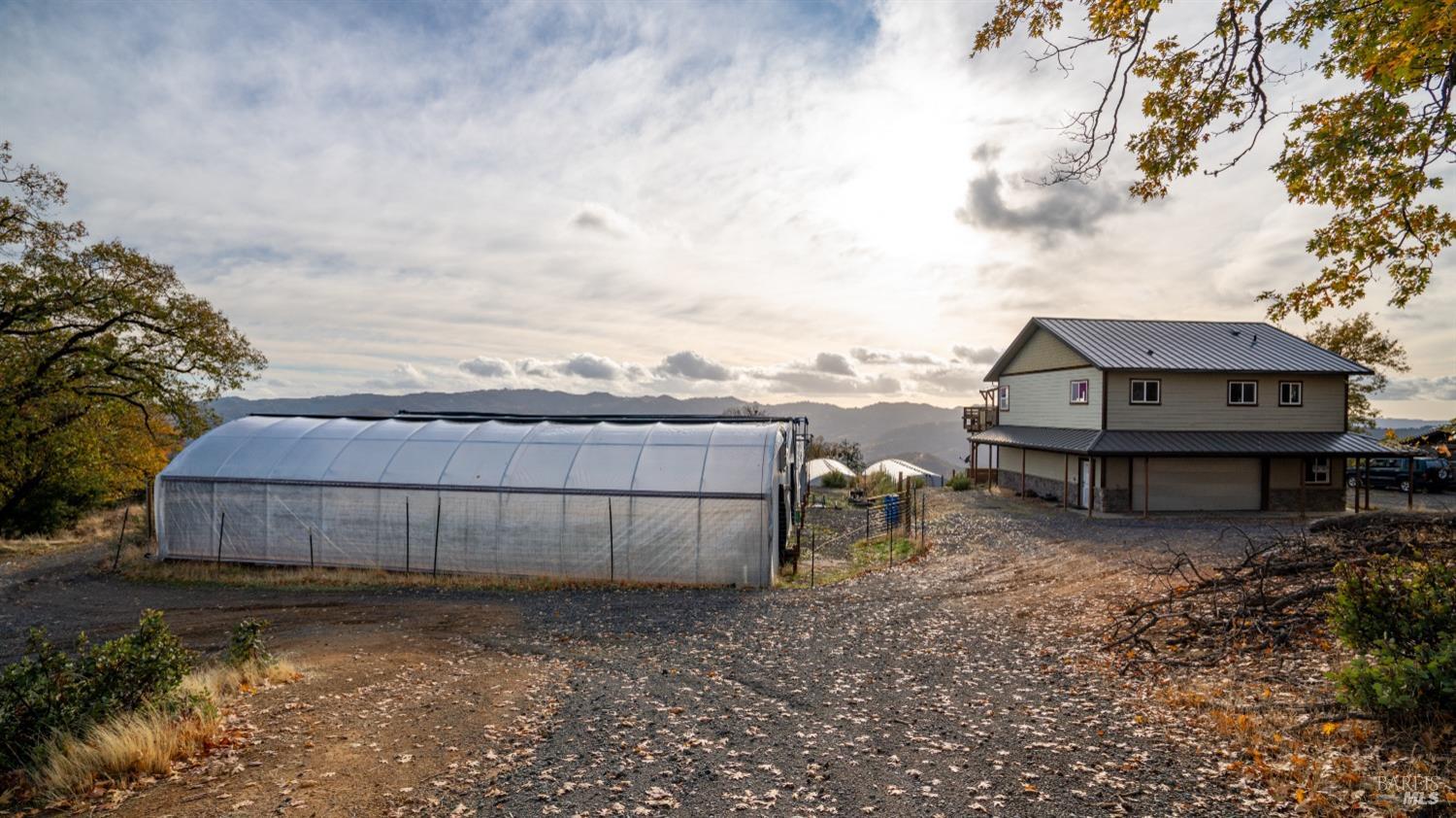 Detail Gallery Image 22 of 53 For 3500 Goat Rock Rd, Ukiah,  CA 95482 - 2 Beds | 2 Baths