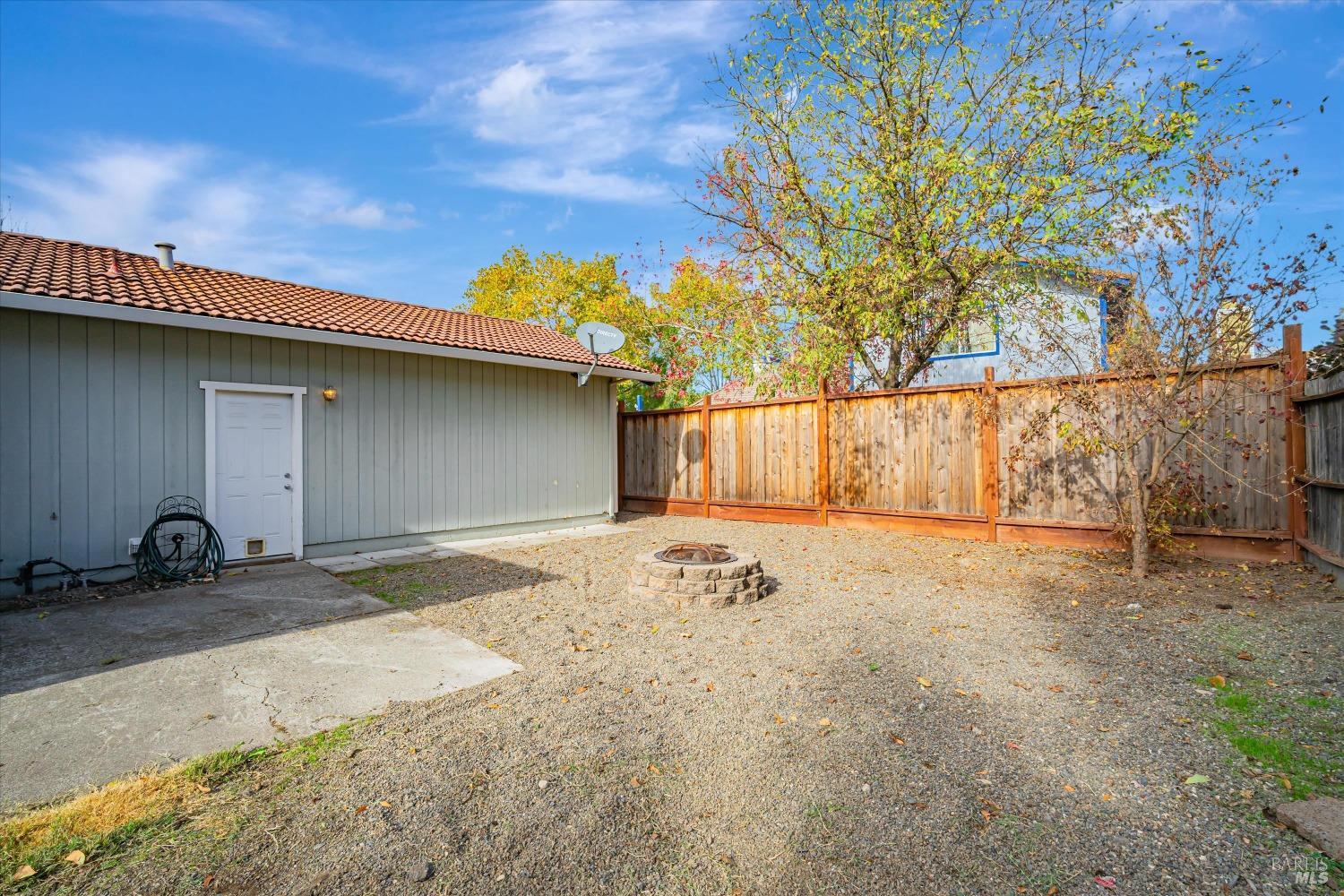 Detail Gallery Image 37 of 53 For 454 Shannon Ct, Windsor,  CA 95492 - 3 Beds | 1/1 Baths