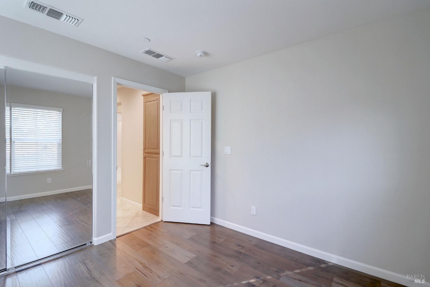 Detail Gallery Image 38 of 87 For 423 Eagle Crest Ct, Rio Vista,  CA 94571 - 2 Beds | 2 Baths