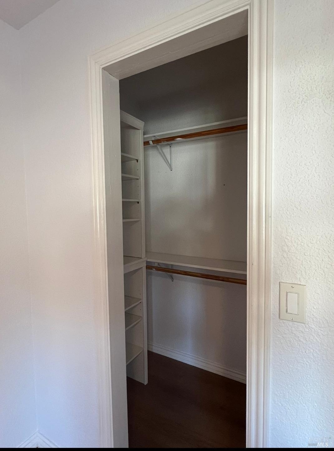 Detail Gallery Image 9 of 10 For 480 Meadowview Dr a,  Vacaville,  CA 95688 - 1 Beds | 1 Baths